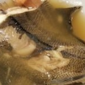 魚の臭みなし✿甘辛な我が家の定番❤カレイの煮付け